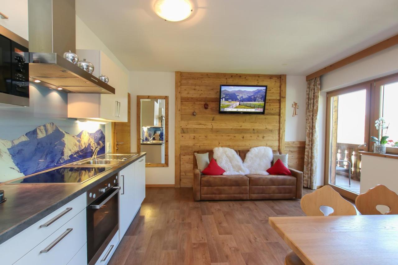 Ferienwohnung Landhaus Hinterglemm Saalbach Exterior foto