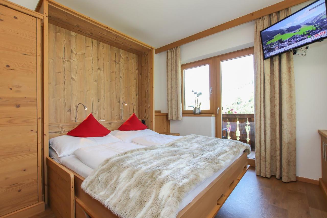 Ferienwohnung Landhaus Hinterglemm Saalbach Exterior foto